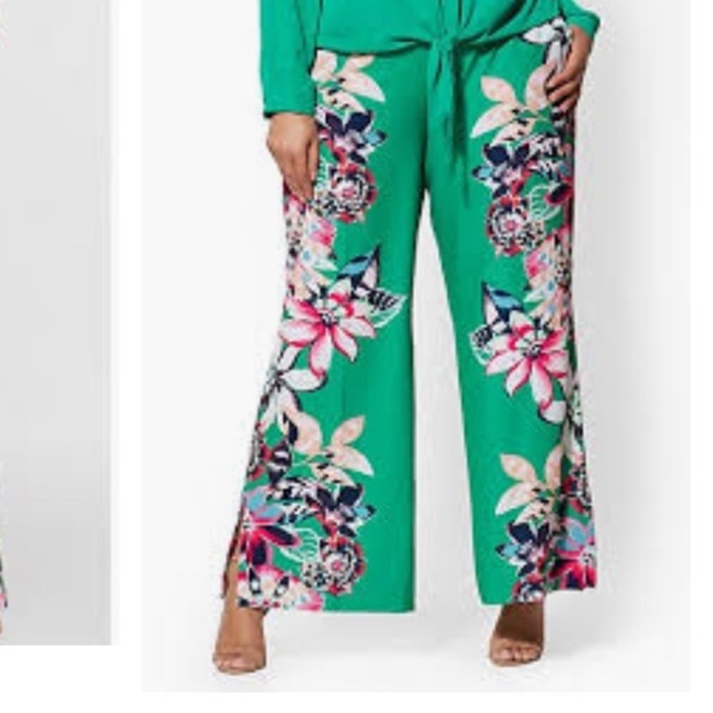 NWT Gabrielle Union Palazzo Pants Floral